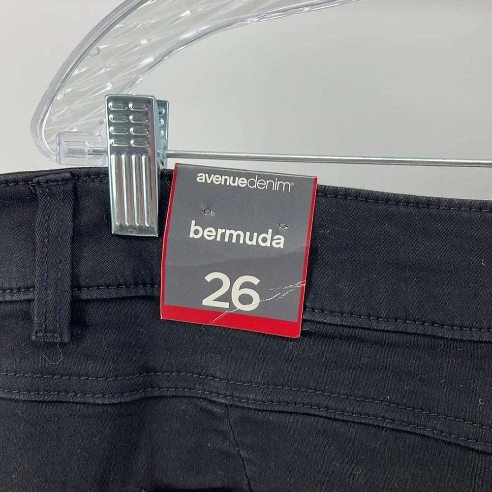 Avenue Denim Black Bermuda Shorts, Stretch Knit, NWT, Women's 26